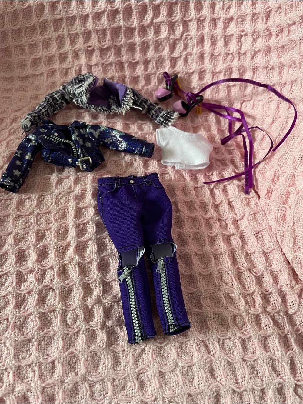 Rainbow High -  Doll Clothing; Silver, purple, white, green. 2 pairs heels.